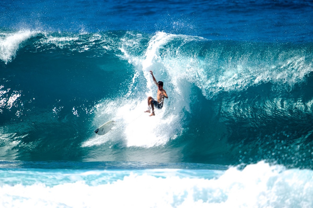 Oahu North Shore Big Wave Action
