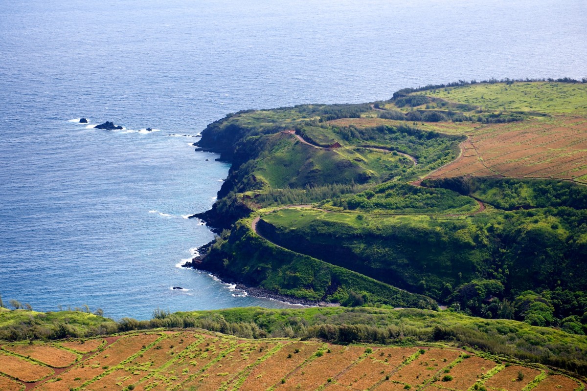 Honolulu & Maui Helicopter Landscape Photography