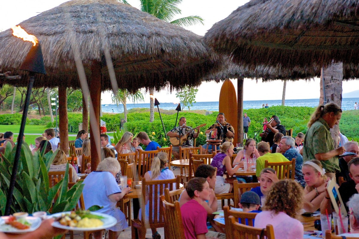 Honolulu & Maui Helicopter Landscape Photography